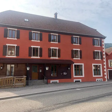 Les 2 Clefs 度假居 *