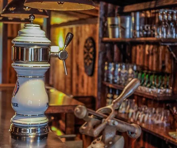 Les 2 Clefs 度假居 *